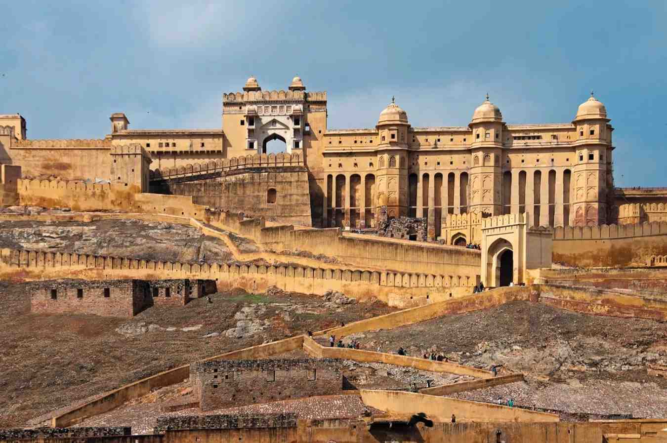 Amber Fort Jaipur showcasing royal Rajput architecture