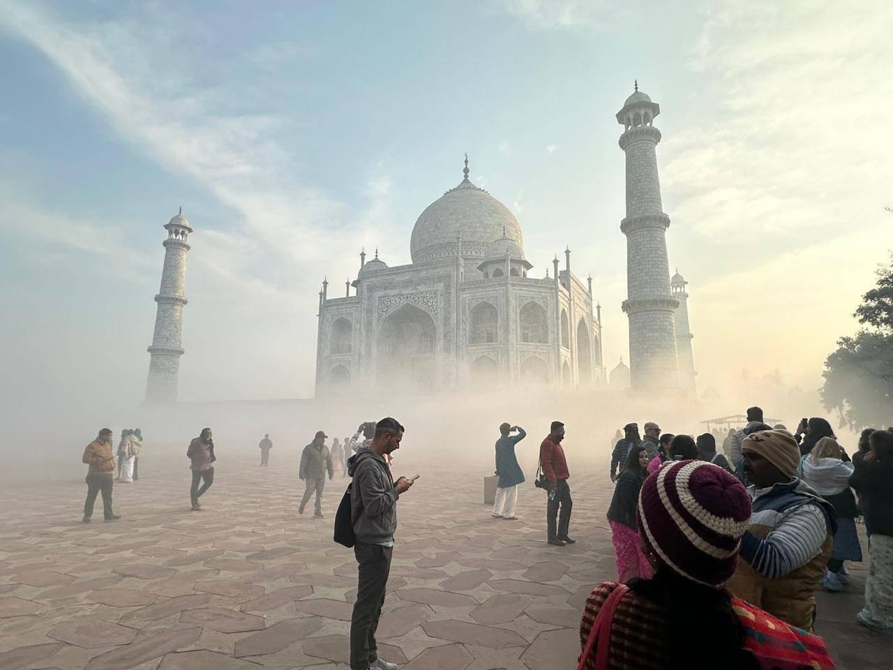 See Taj Mahal sunrise in 2 Days Agra Overnight