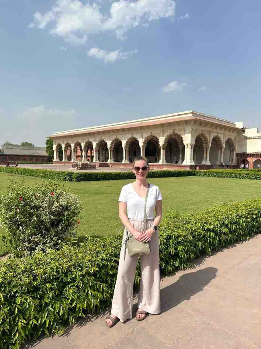Agra fort with USA traveler