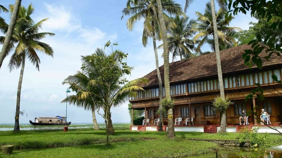 Luxury Kerala Tour: Kerala Luxury Tour Package with Heritage Hotels