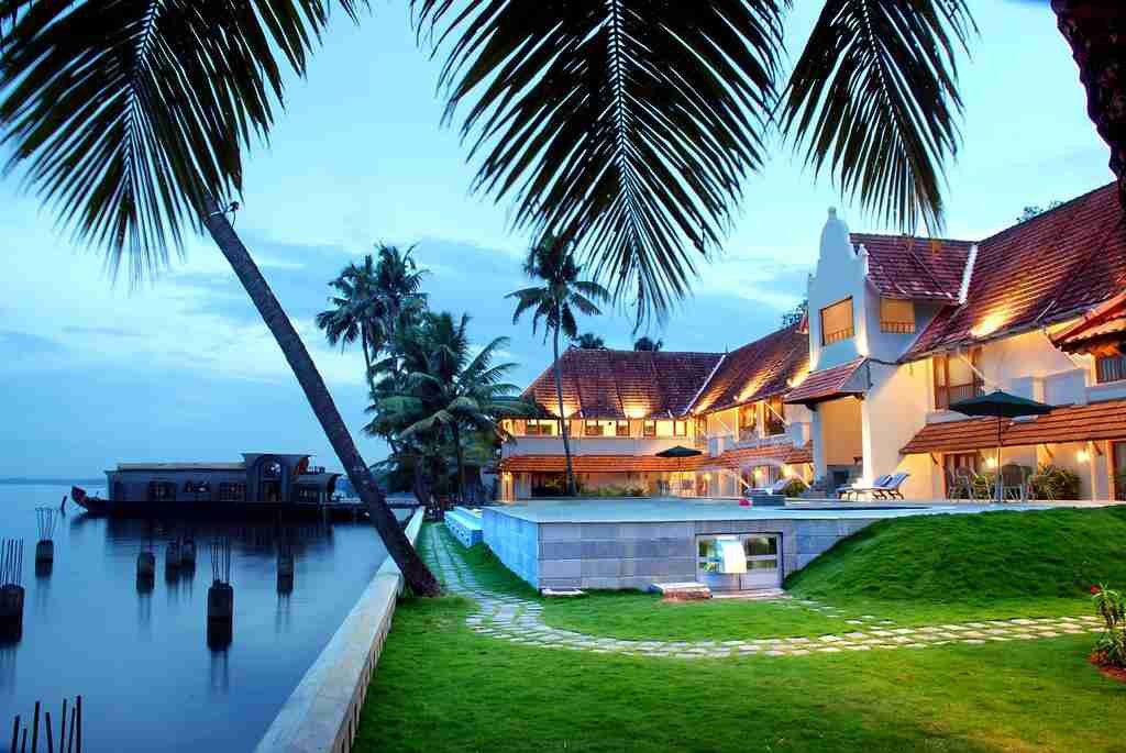 Luxury Kerala houseboat resort on the backwaters
