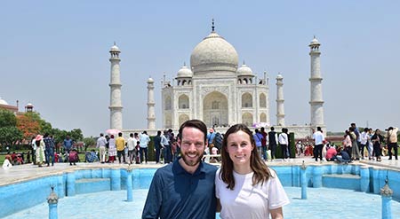 from-delhi-day-trip-to-taj-mahal-and-agra-by-superfast-train
